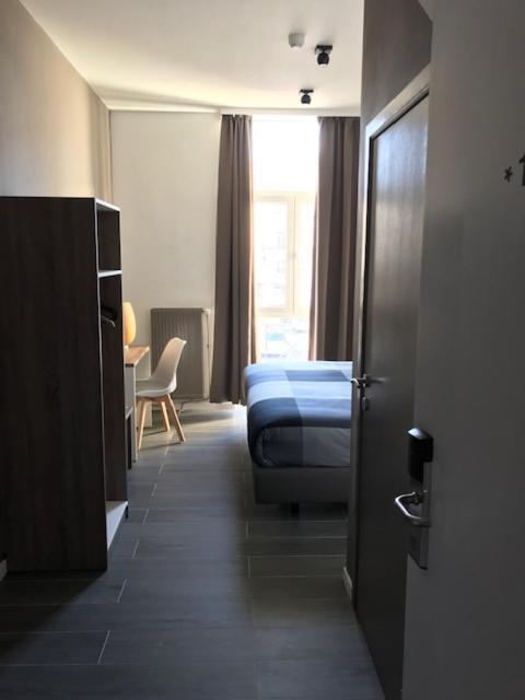 Hotel Stalingrad Brussel Buitenkant foto